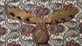 Originelle Elch Garderobe aus Holz