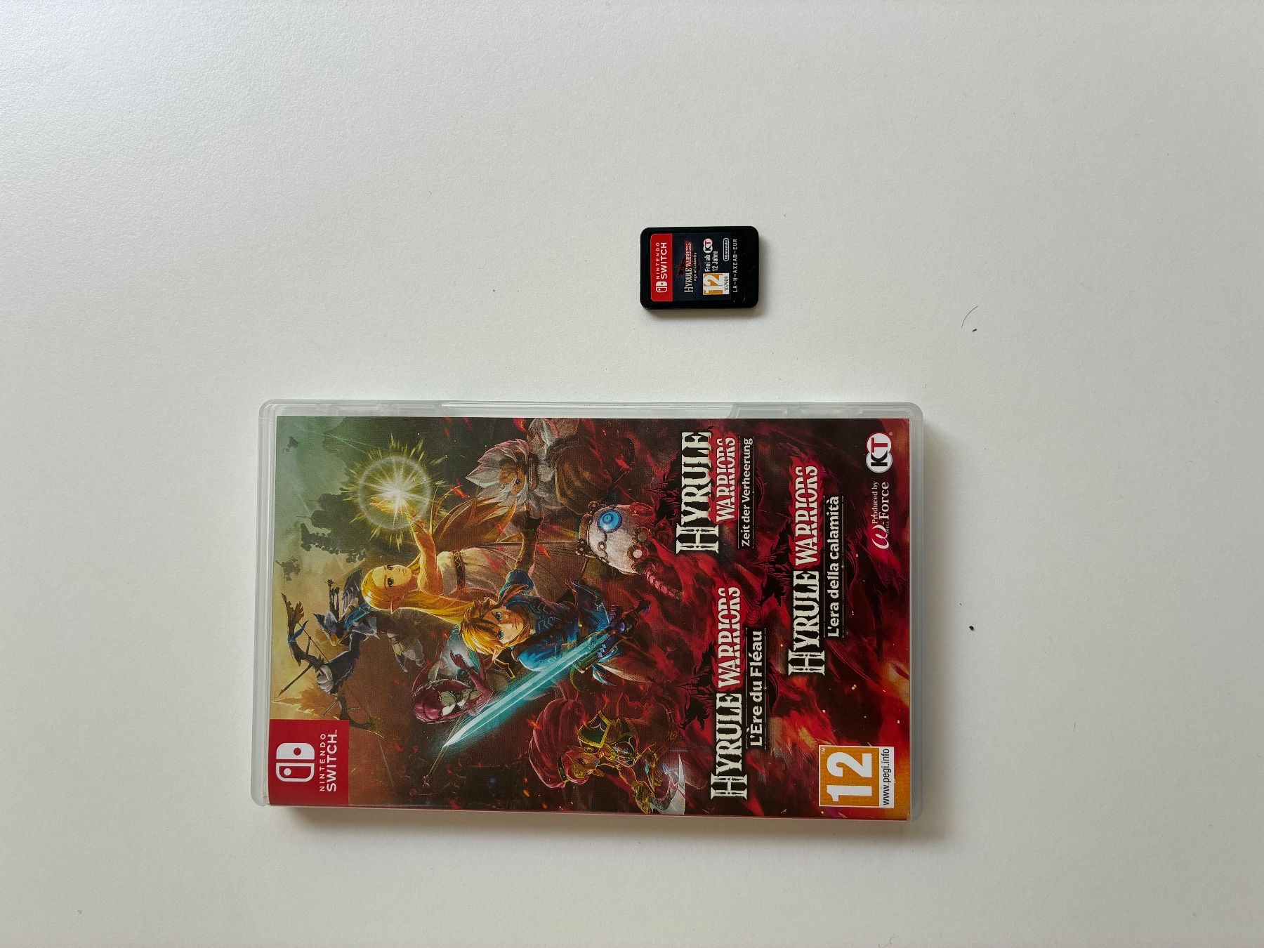 Nintendo Console: Nintendo Switch Bundle inkl. Ring Fit Adventure und Spiele – Usato da Wädenswil venduto da Khardam 3