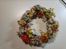 künstlicher Blumen Kranz 19 cm
