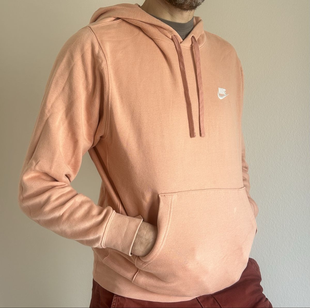 Nike Maglioni & Felpe: Sweat Nike rose saumon  – Usato da Grand-Lancy venduto da eli_x5k9 1