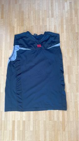 Nike Basketball lebron Training Jersey medium