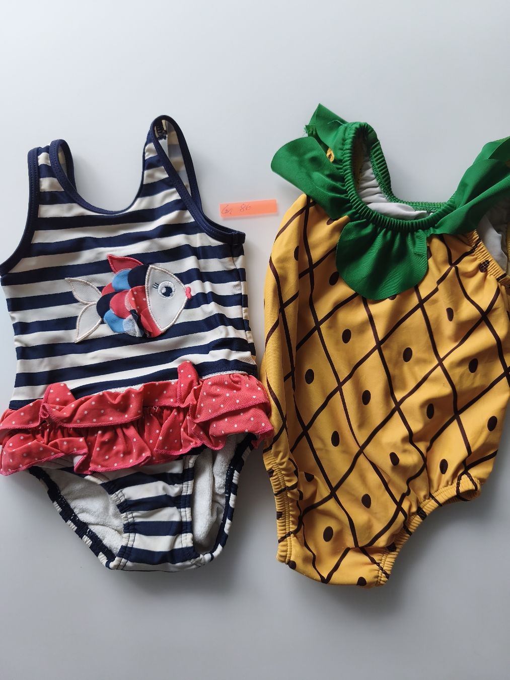 Badekleider & Bikinis: 2 Badekleider Gr.80/ 86  – Gebraucht aus Schwarzenbach LU von killer08