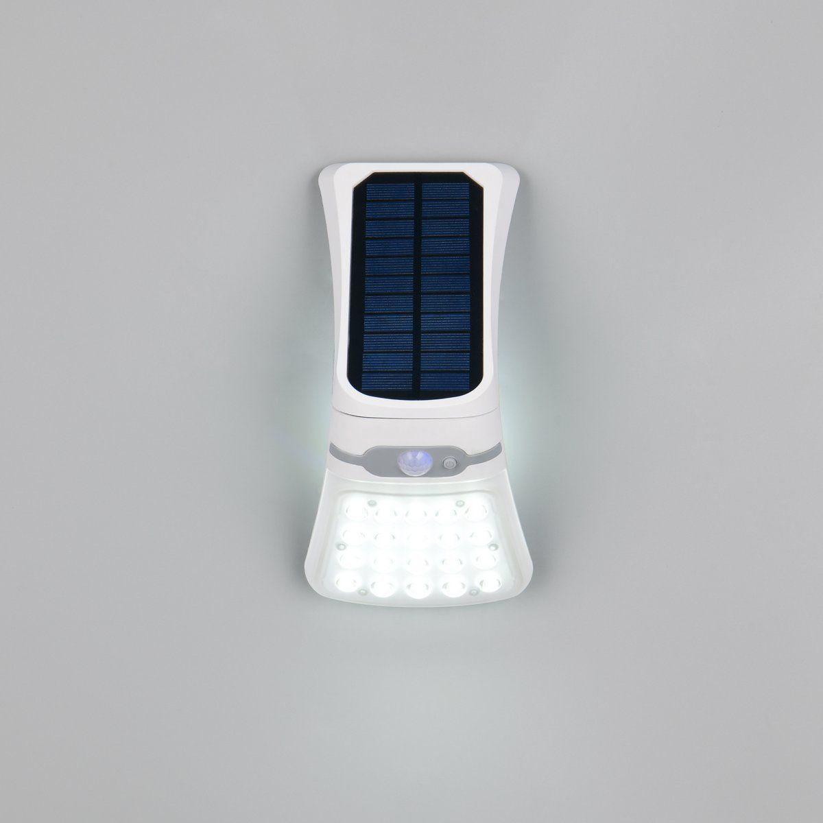 Lampade: LED Aussen Wandleuchte Solar, 22 cm Höhe – Nuovo (secondo la descrizione) da Kreuzlingen venduto da Smart-Light 3