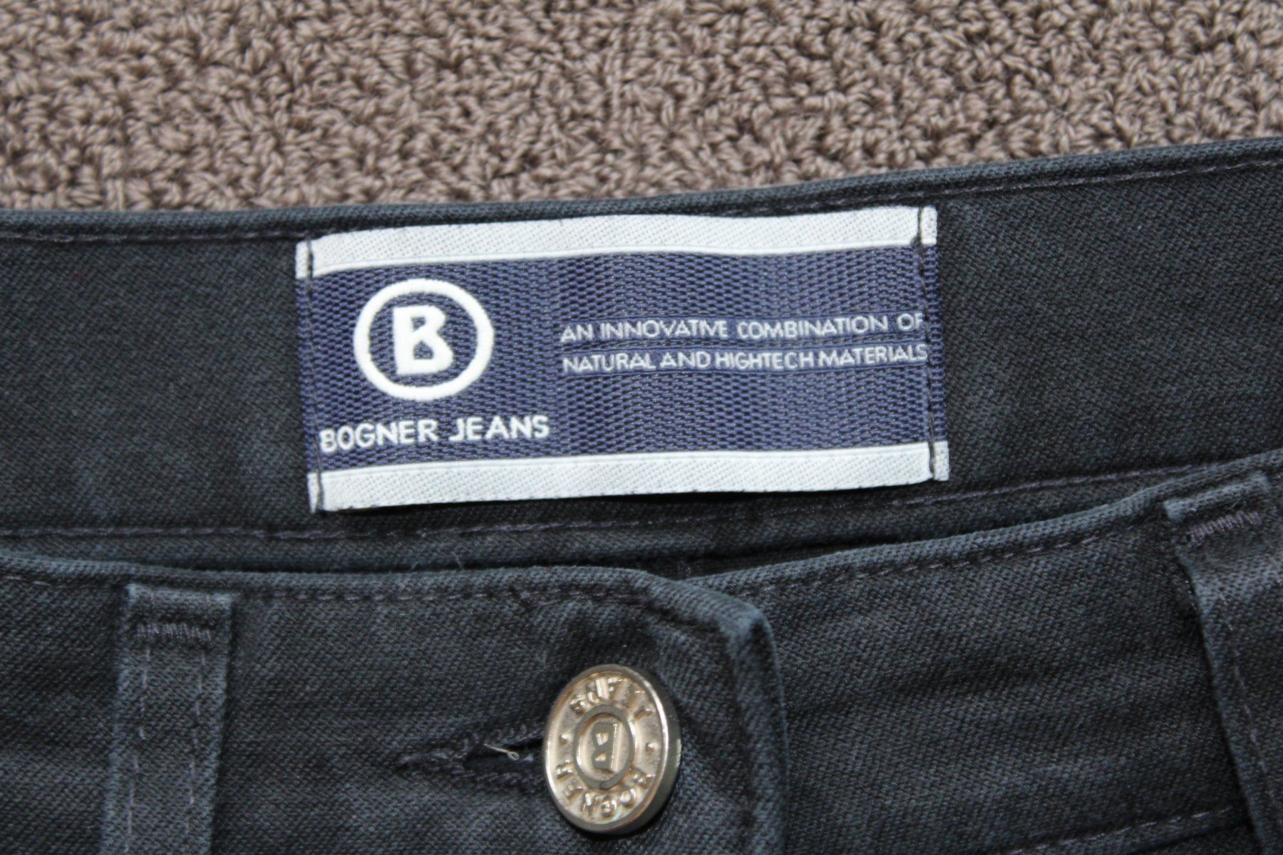 Bogner Jeans: Jeans von *BOGNER* – Usato da Schaan venduto da antikes_und_kurioses 2