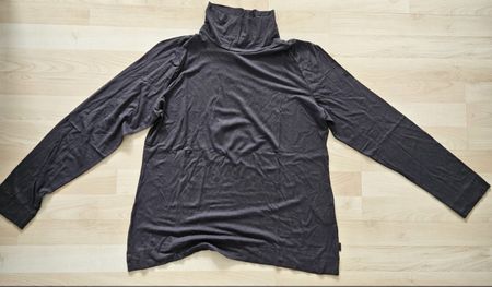 Rollkragenpullover in Dunkelgrau