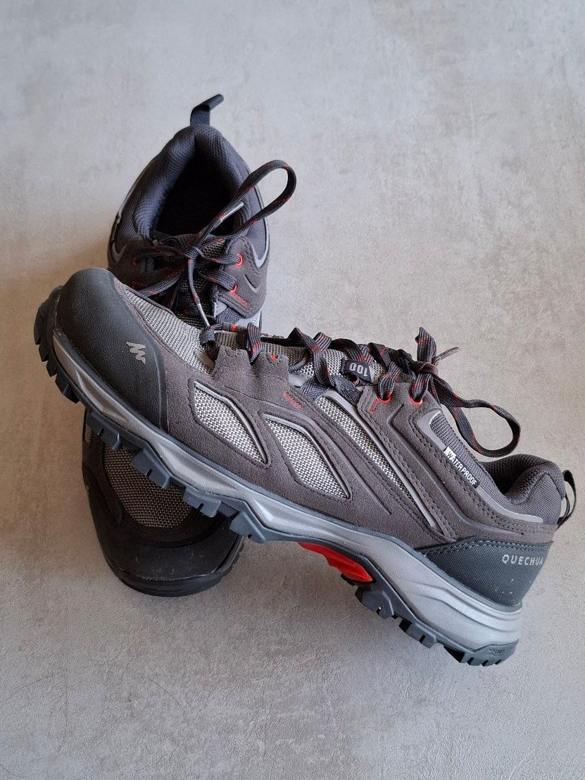 Decathlon Scarpe da uomo: Wanderschuhe Quechua wasserdicht Grösse 40 – Nuovo (secondo la descrizione) da Biel/Bienne venduto da Kokos4 1