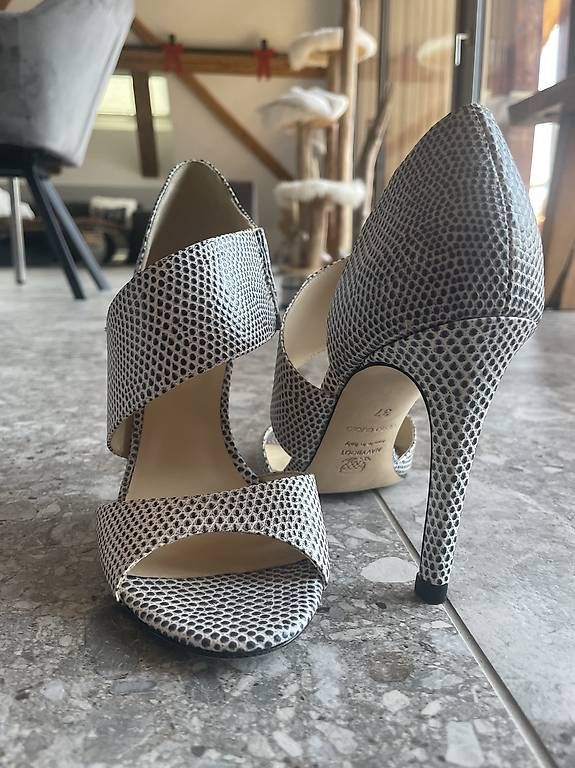Chaussures femmes: Schuhe – D'occasion à Münsingen par Tertia01 3