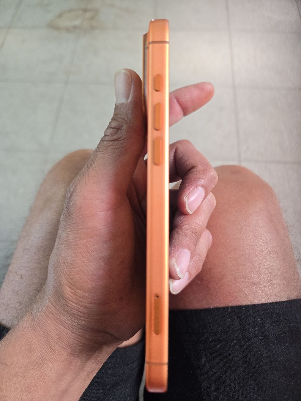 Apple Portables: iPhone 17 Pro Max 1TB Orange neu – Neuf avec emballage d'origine à Rüti b. Büren par Skorpi789 5