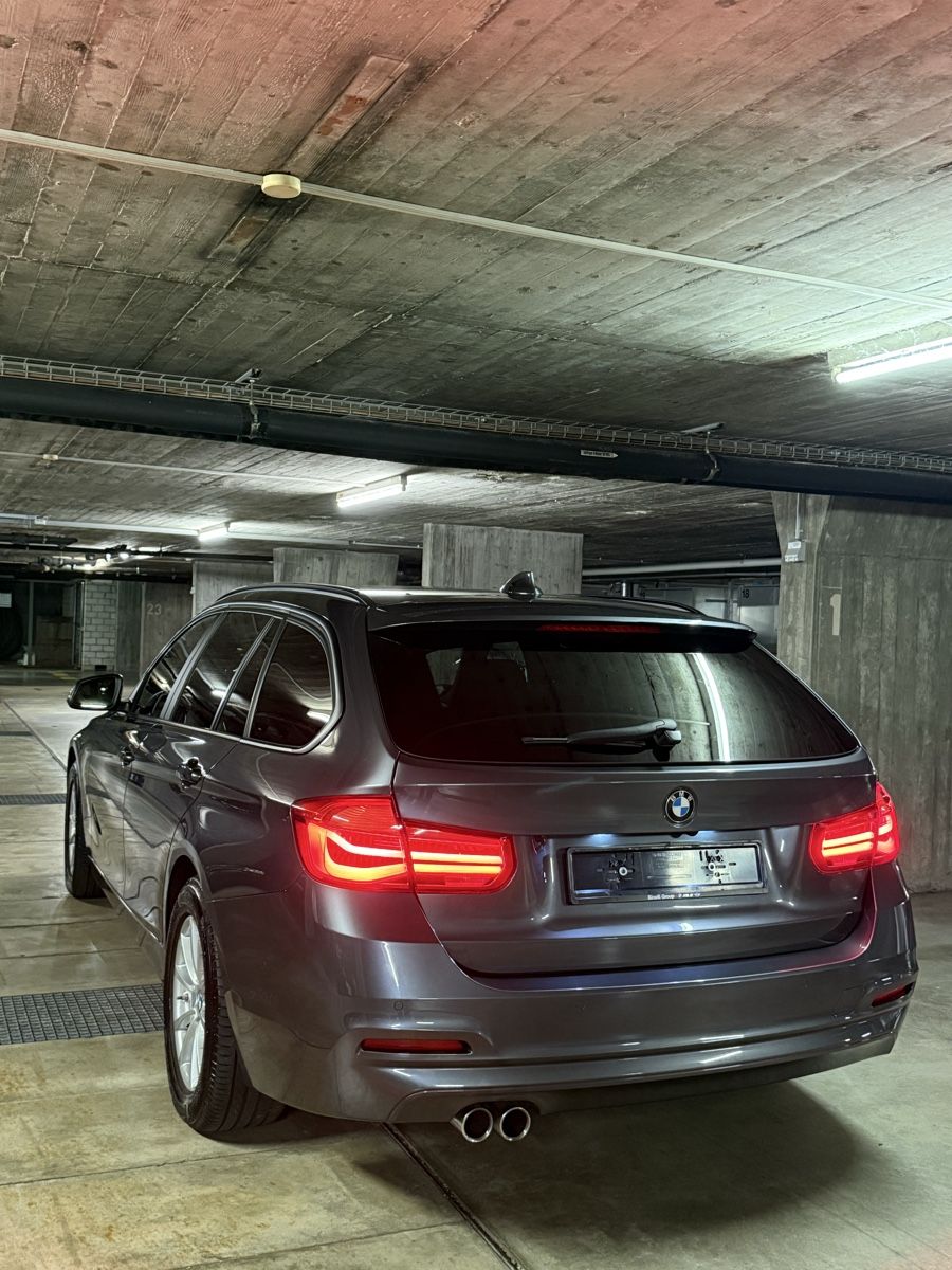 BMW Automobili: Bmw 320d xDrive Touring – Usato da Zürich venduto da benibossi 1