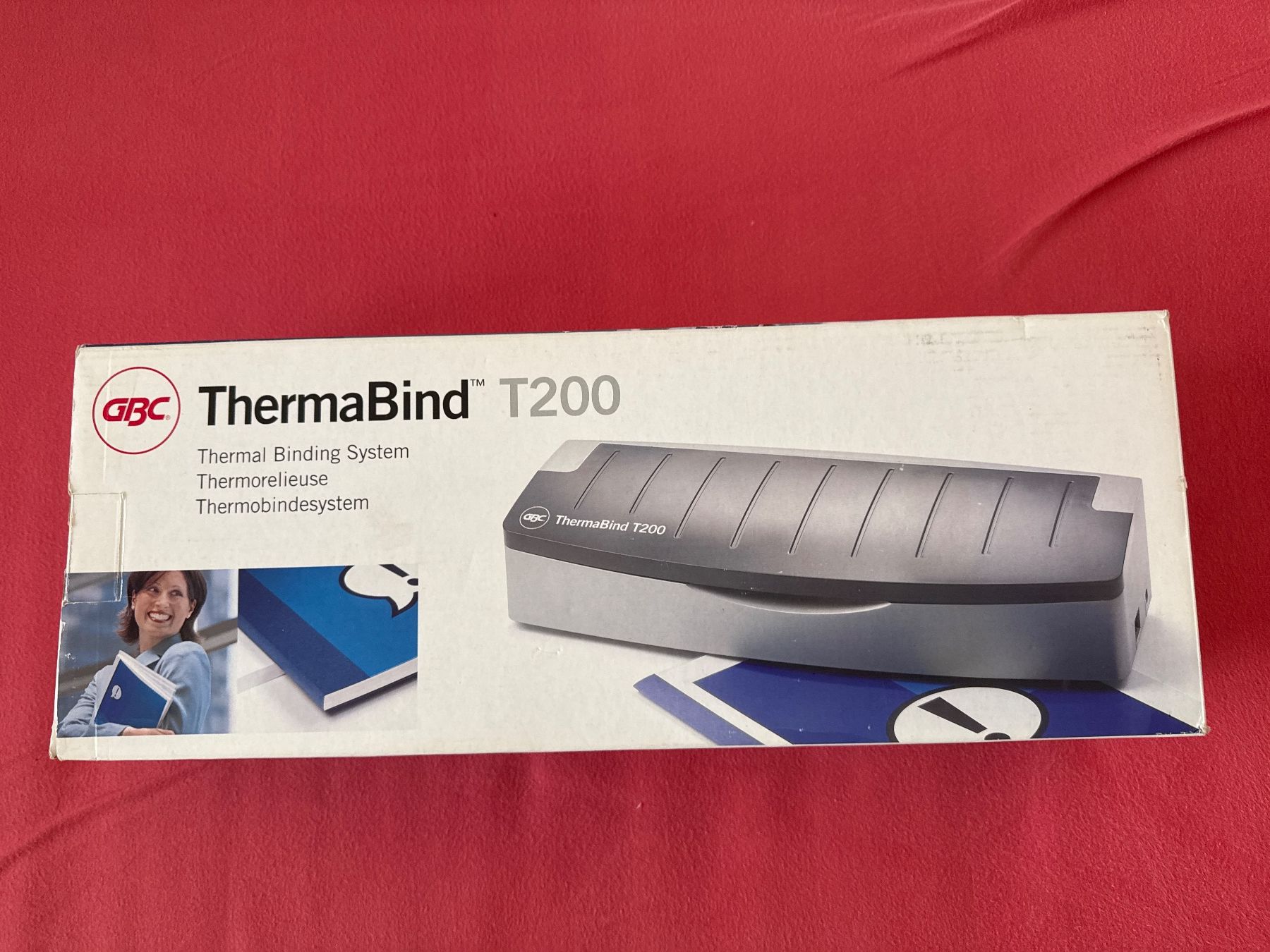 Macchine rilegatrici: GBC Thermobindesystem T200 inkl. Thermobindemappen – Usato da Horgen venduto da CS75 2