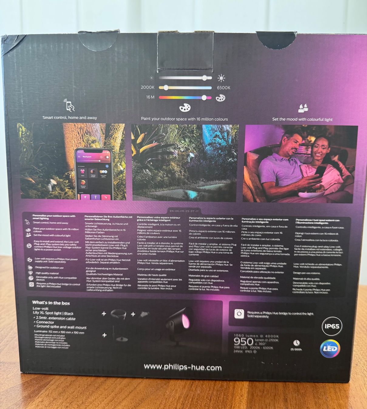 Philips Lampen: Philips hue Lilly XL, schwarz – Gebraucht aus Thun von Dvddealer 2