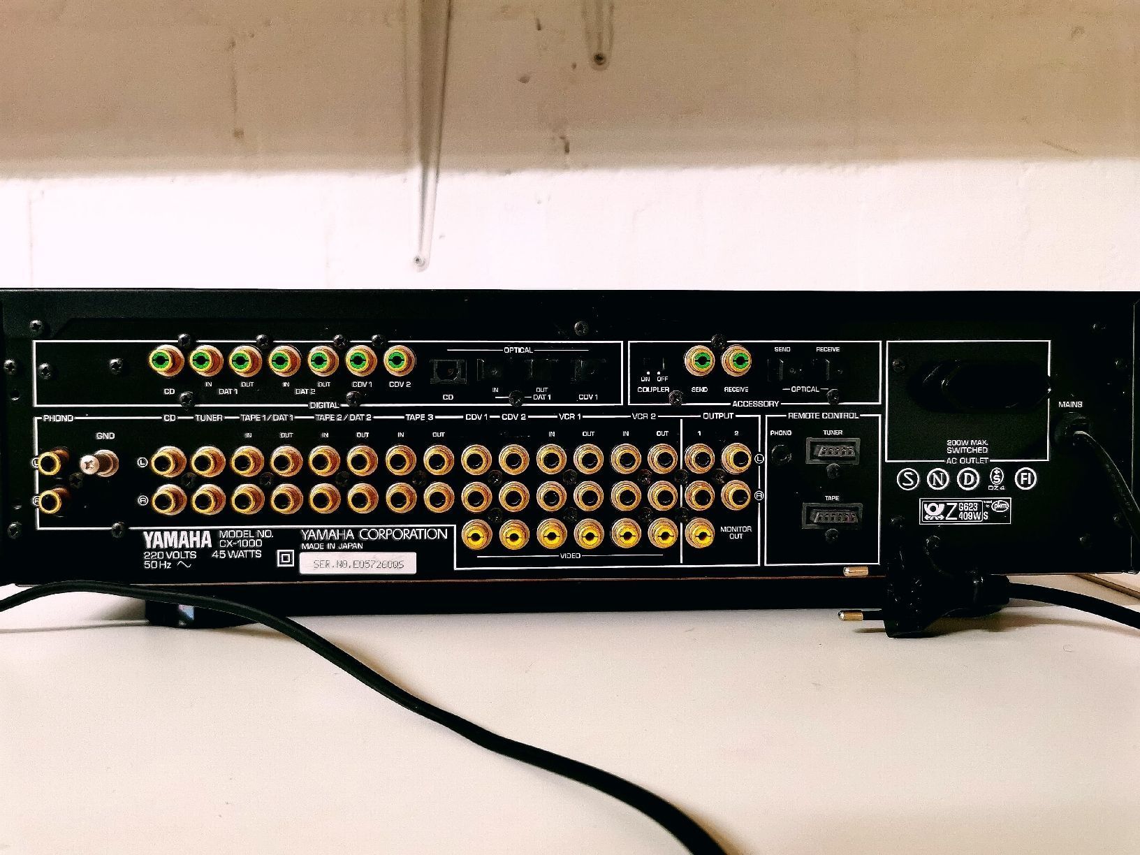 Yamaha Amplificatori: Vorverstärker Yamaha CX-1000 – Usato da Solothurn venduto da Qlex 1