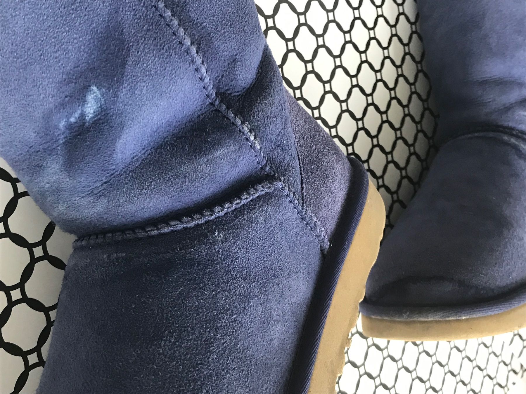 Ugg Scarpe da donna: Ugg Boots, Winterstiefel, Navy Blau, Grösse 38 – Usato da Niederteufen venduto da mix18 9