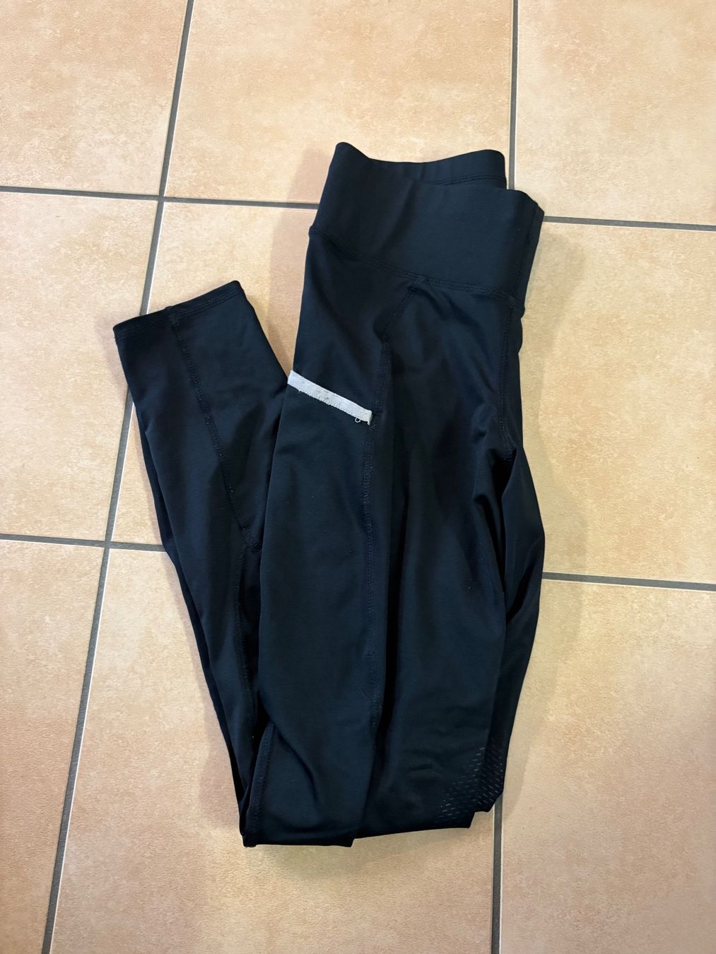 Felix Bühler Leggings: Equestra Reithose schwarz, Gr. 36 – Usato da Brütten venduto da dar_l7n9 1