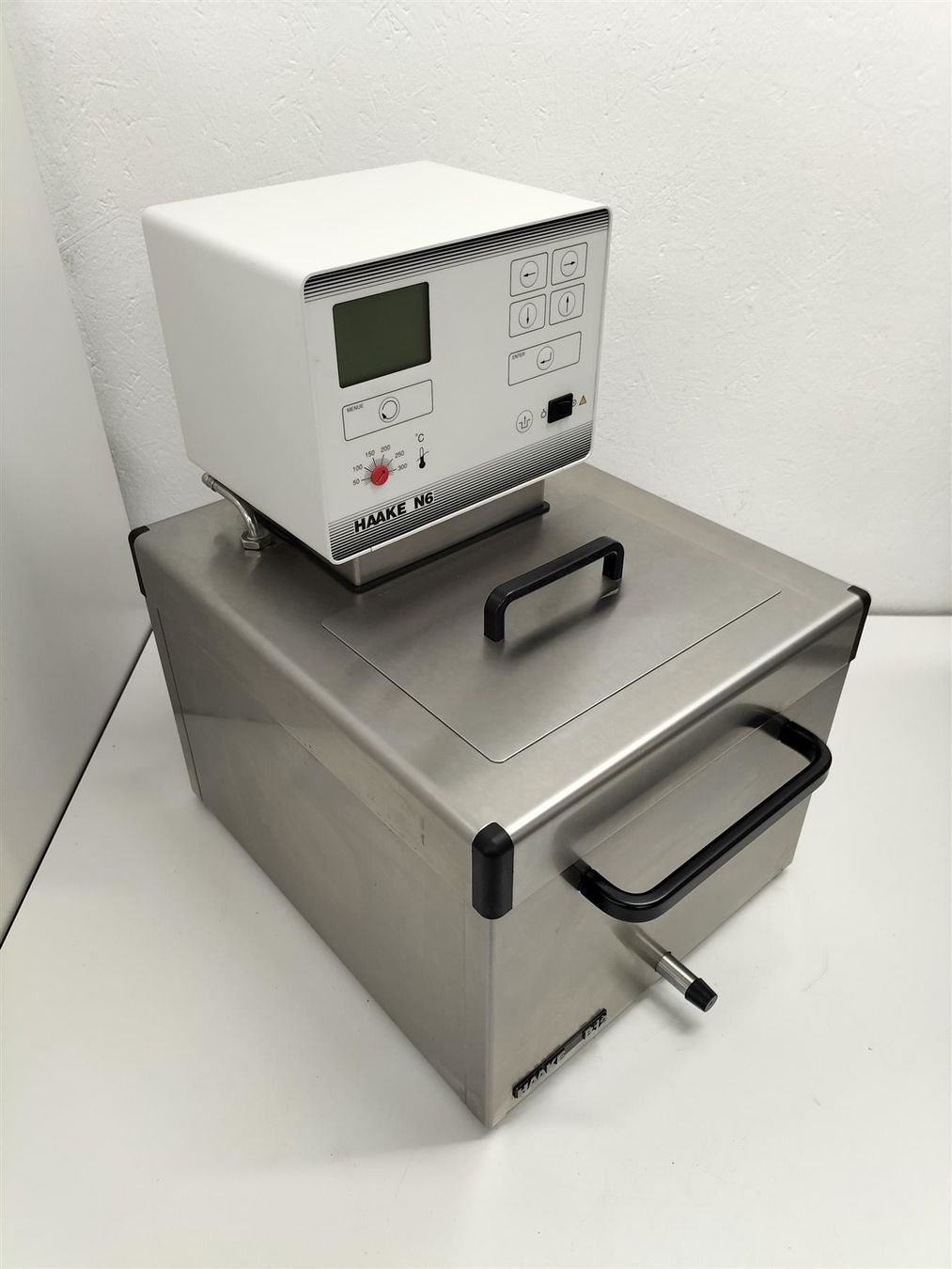 Accessori da laboratorio: Haake N6 B12 – Usato da Niederdorf venduto da LeptonAG_Labor
