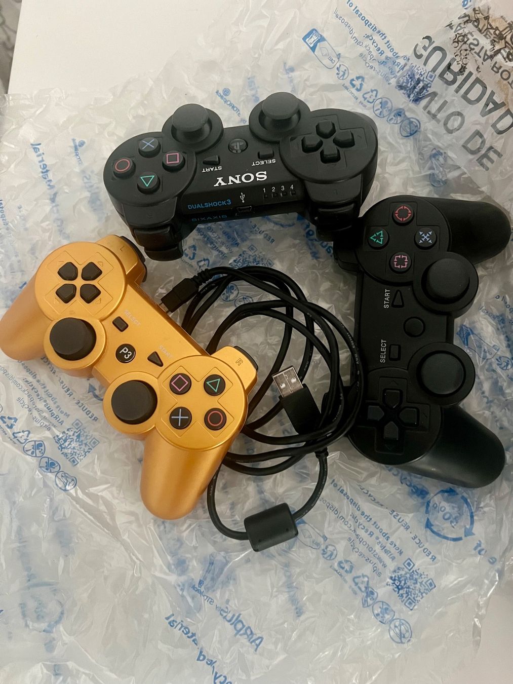 Sony Controller: 3 stk. PS3 Controllern – Gebraucht aus Zürich von T.E.B 2