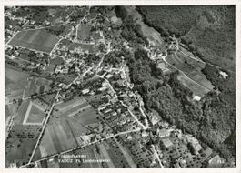 Vaduz   FL   -   Flugaufnahme       um 1953