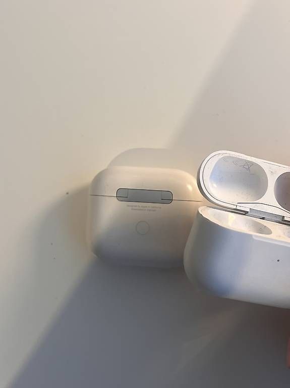Kopfhörer: VENDO CUSTODIA AIRPODS – Gebraucht aus Tenero von loa_7m8d 3