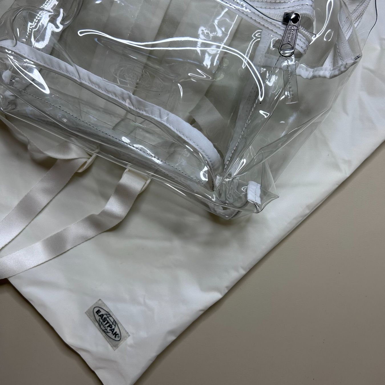 Eastpak Zaini: Transparent Eastpak Backpack – Usato da St. Gallen venduto da look-twice 7