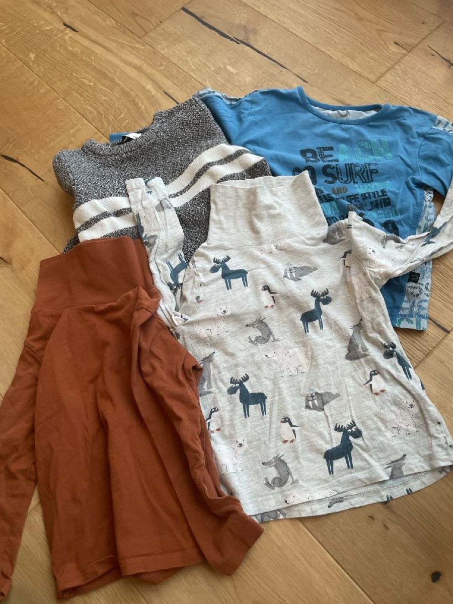Kleiderpakete & -sets: Pullover 104 – Gebraucht aus Hirschthal von Schnugel10