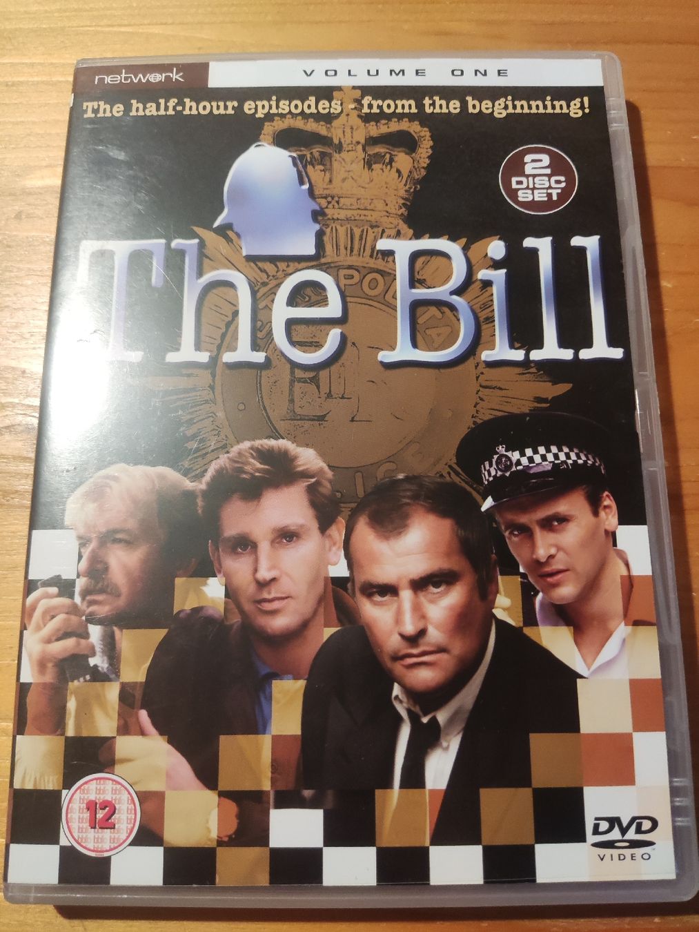 Tutti i DVDs: The Bill - Volume One - 2 Disc Set (DVD) – Usato da Oberembrach venduto da giu_7ksd