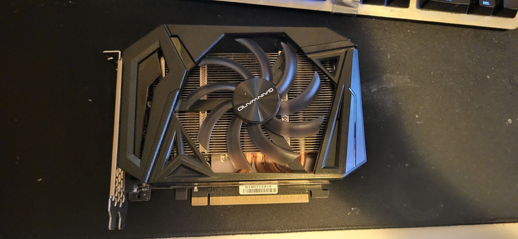 Nvidia Schede grafiche: rtx 2060 6gb – Usato da Waldstatt venduto da Durstigog