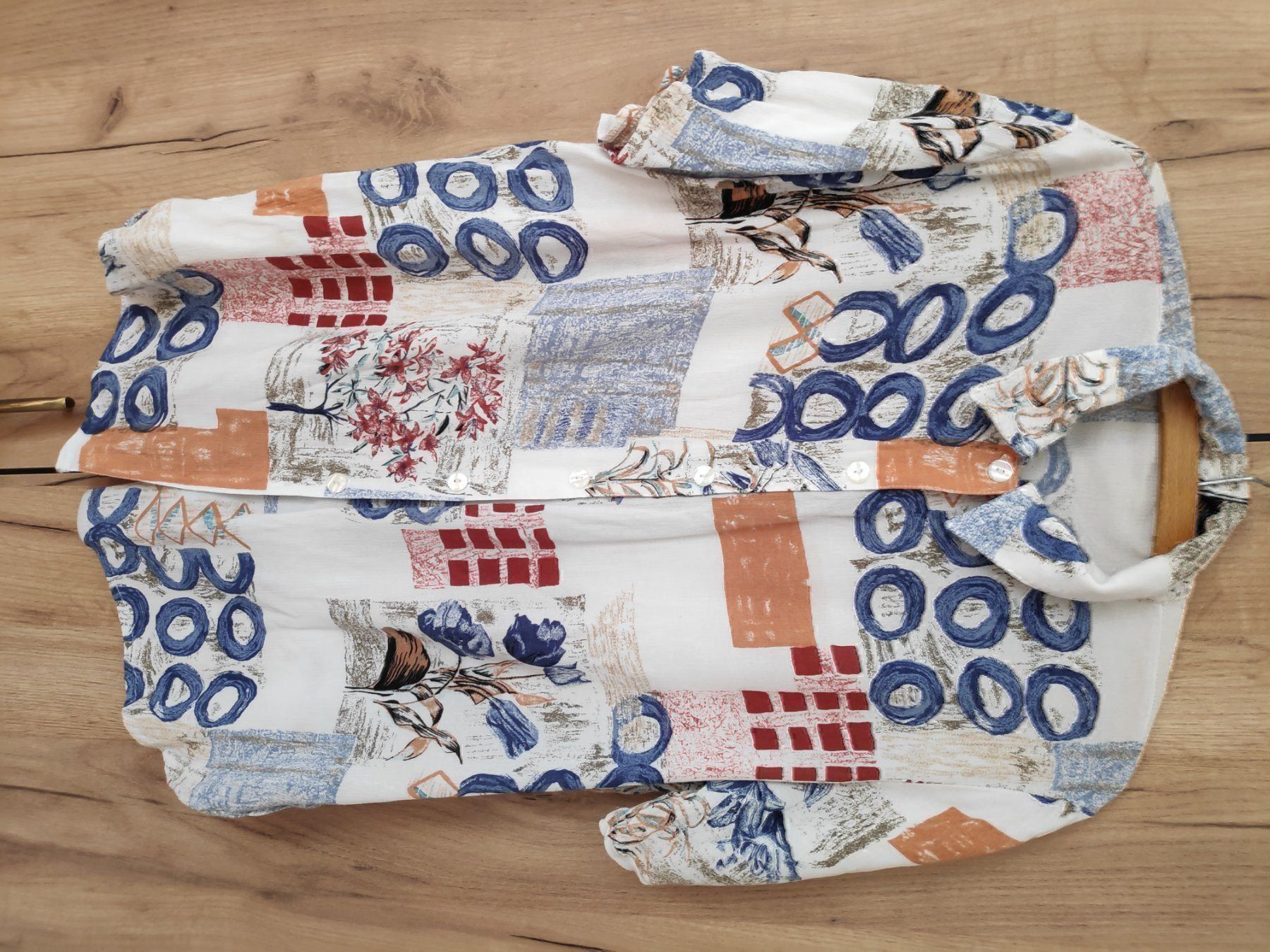 Blusen: Chemisier pour femme – Gebraucht aus Couvet von fat_kyl7 1