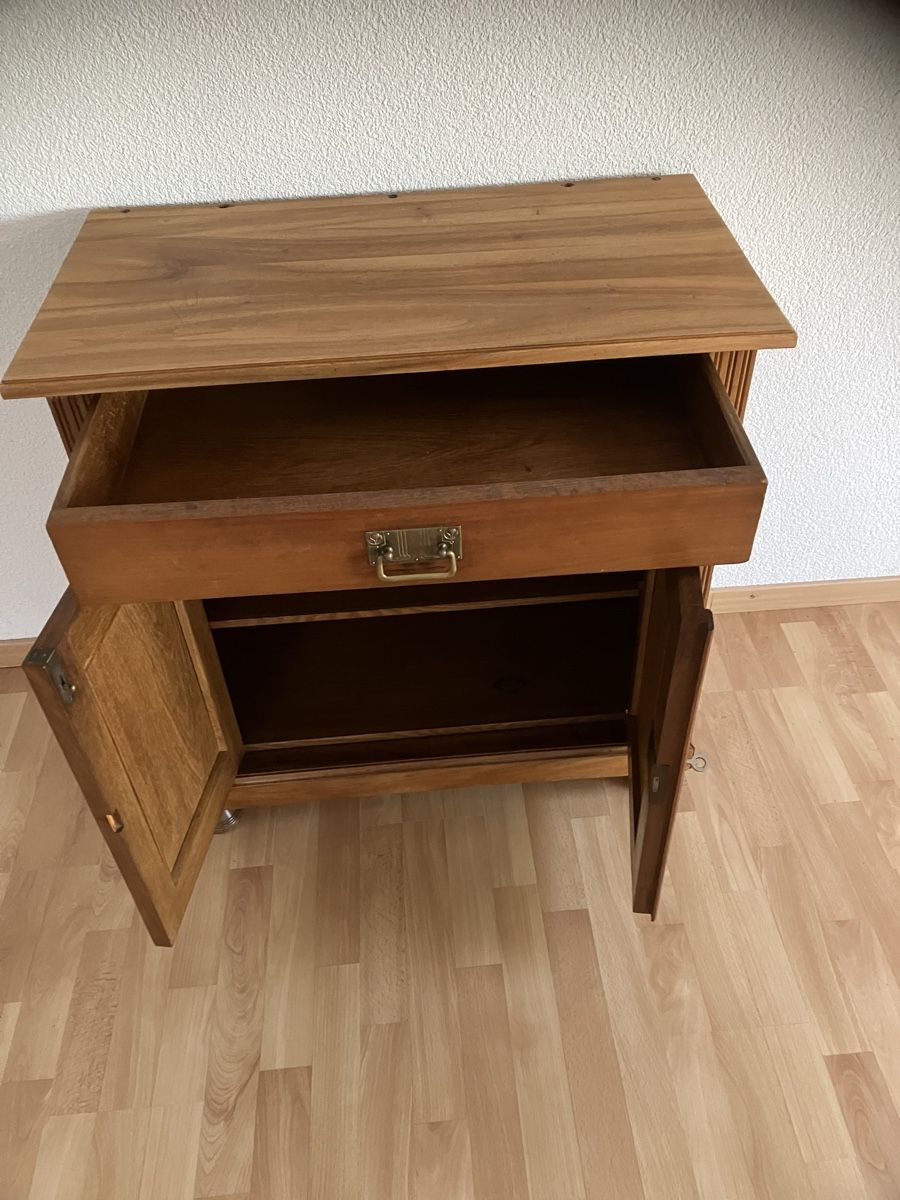 Cassettiere: Antiker Kommode – Usato da Bettwiesen venduto da Zustand57 2
