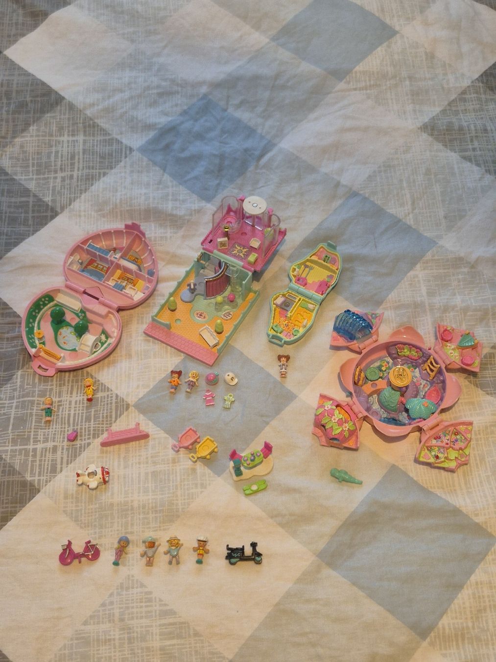 Polly Pocket Jouets: lot Polly Pocket 2 – D'occasion à Rochefort par coryan 1