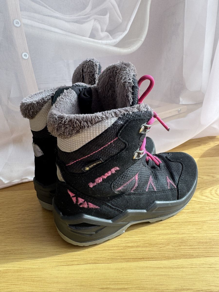 Lowa Scarpe per ragazzi: LOWA Kinderschuhe, Gross Grosse 29 – Usato da Zuchwil venduto da AleskaS 2