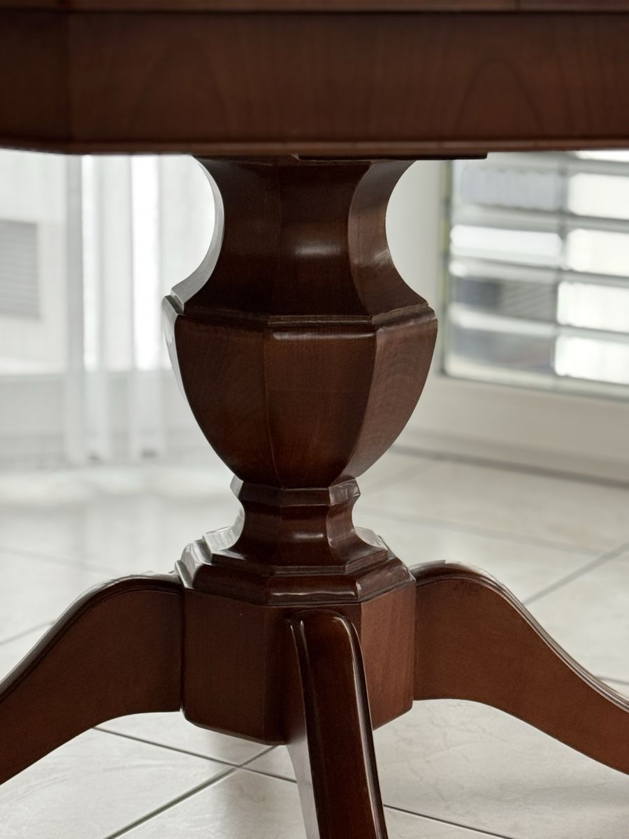 Tavoli: Klassisch-barocker Achteck-Tisch – Usato da Lachen SZ venduto da artbyblondangel 4