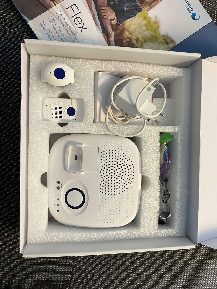 Attrezzature mediche: SmartLife Care Flex Notrufset mit Basisstation neu – Nuovo (secondo la descrizione) da Wittenbach venduto da NeuSell85 2