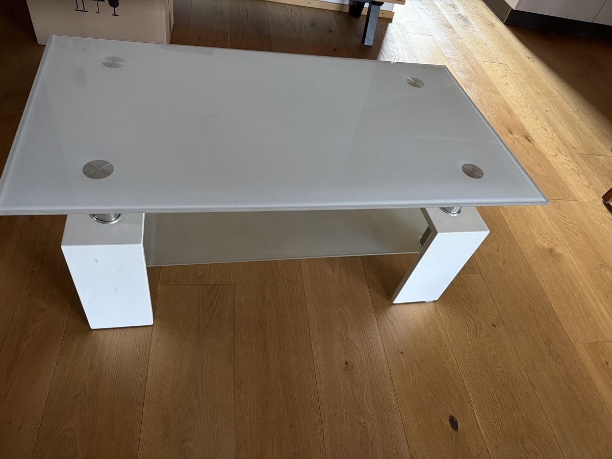 Tables: Glastisch 110x60 – D'occasion à Gamprin par jumbo91 1