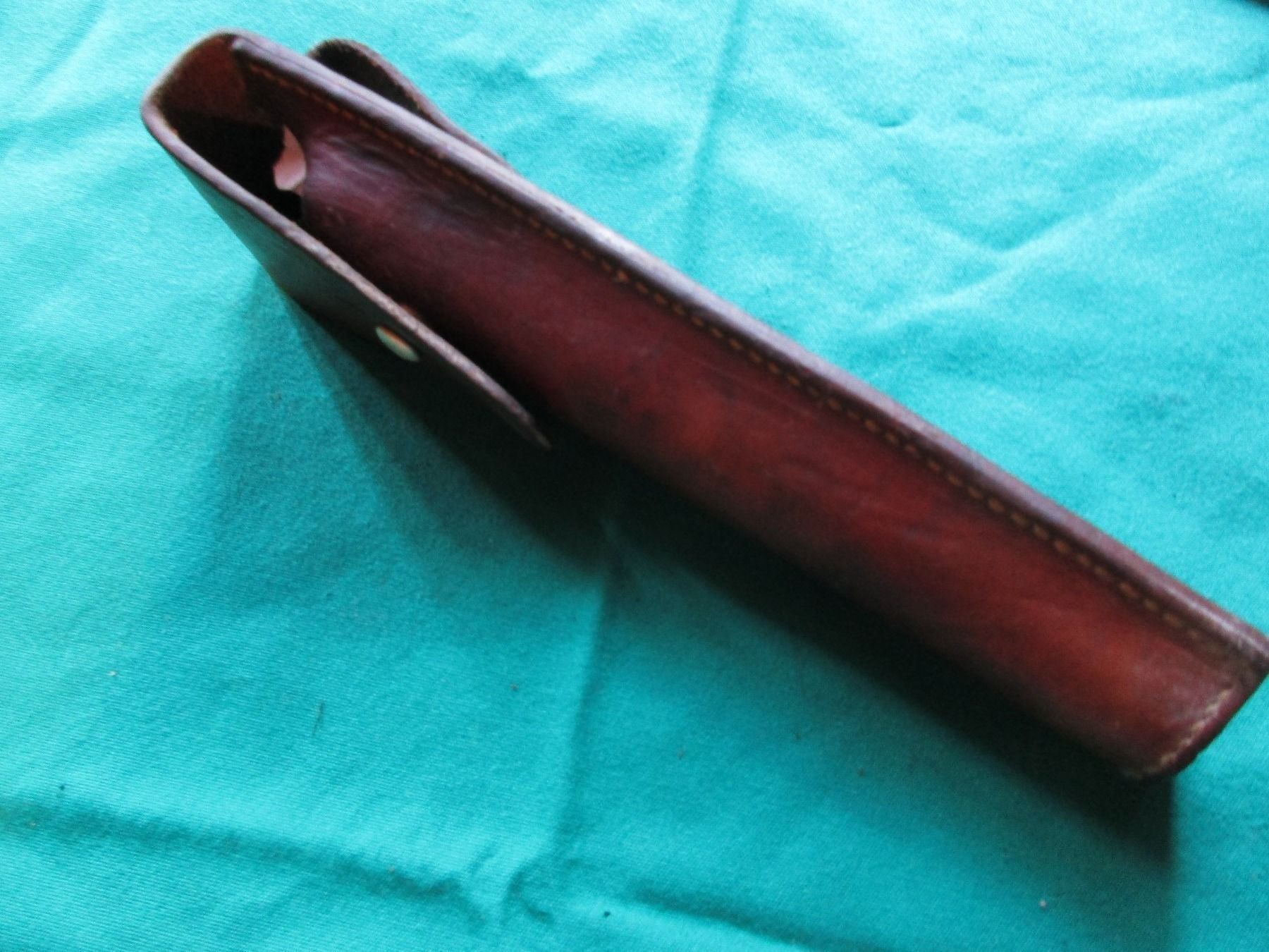 Schweizer Armee Stichwaffen: Futteral zu Schiessbecher K31,1950 – Gebraucht aus Bowil von vifi01 1