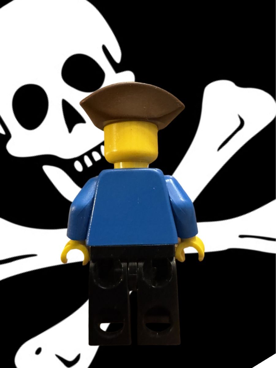 Lego Baukästen: Lego Pirate Blue Jacket pi080 – Gebraucht aus Wetzikon ZH von the-collector91 1