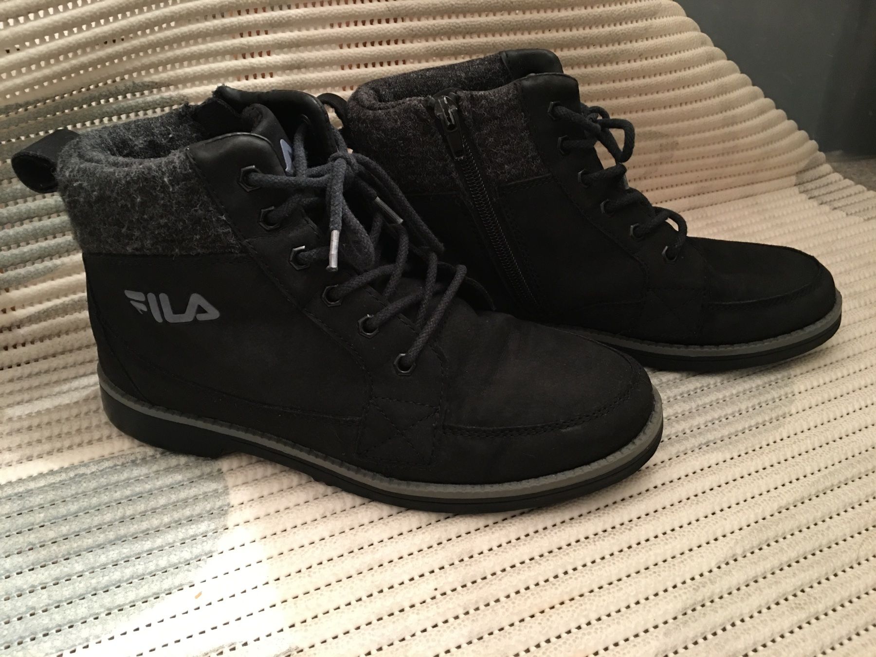Scarpe da donna: Fila Schuhe Halbschuhe Gr.38 – Usato da Grenchen venduto da Tirana 1