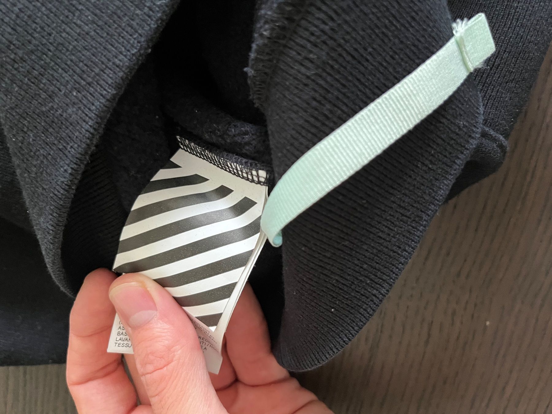 Off-White Maglioni & Felpe: Off-White Sweater x Breuninger – Usato da Liebefeld venduto da donetasy 3