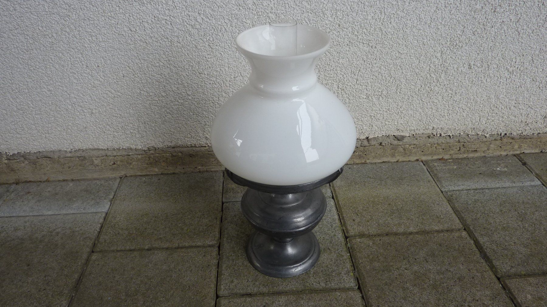 Lampade: fast neue petrollampe – Nuovo (secondo la descrizione) da Füllinsdorf venduto da pmarkus