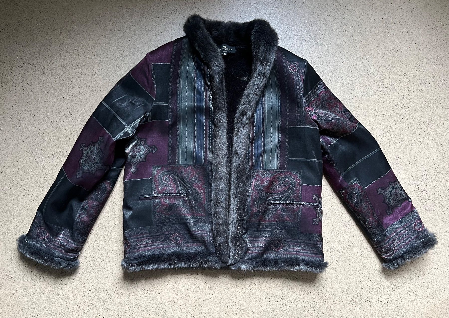Etro Vestes: ETRO Jacke Reversible 💜 – D'occasion à Zürich par ClosetQueen 9