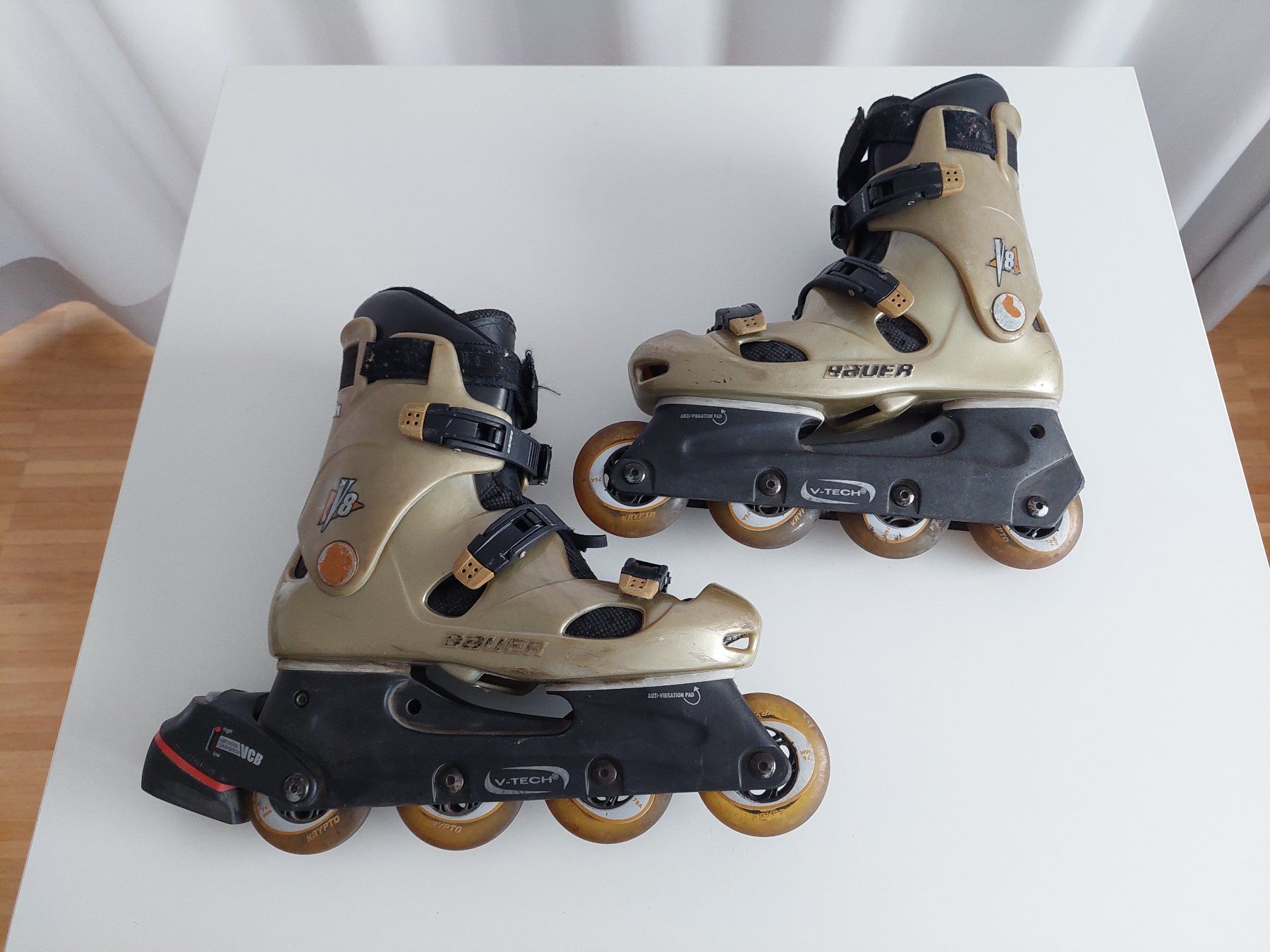 Bauer Pattini in linea & Pattini a rotelle: Bauer V-Tech Inline-Skates , Grösse 36.5 , guter Zustand – Usato da Zürich venduto da Lacoste06 4