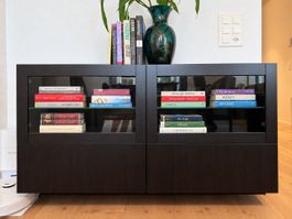 IKEA Vitrine schwarz 120x64x41 cm