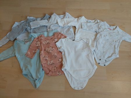 Kleiderpaket Mädchen 50/56, 26 Teile