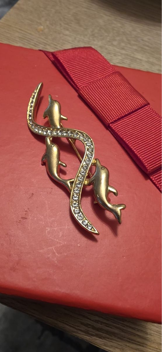 Spille & Fermagli: Vintage Delfin Brosche, goldfarben mit Strass - Top! – Usato da St. Gallen venduto da mania03 3