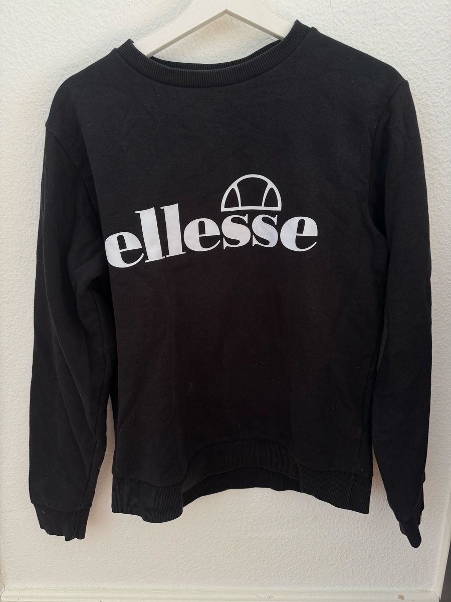 Ellesse Maglioni & Felpe: Schwarzer Ellesse Pullover – Usato da Zürich venduto da val_99cm