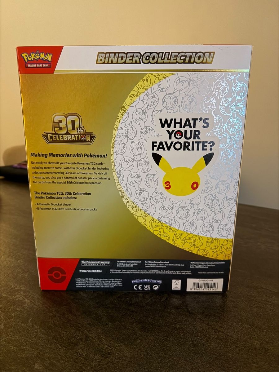 Pokémon Carte collezionabili: Pokémon 30th Celebration Binder Collection EN  – Nuovo e nell'imballaggio originale da Villmergen venduto da Sasima25 1