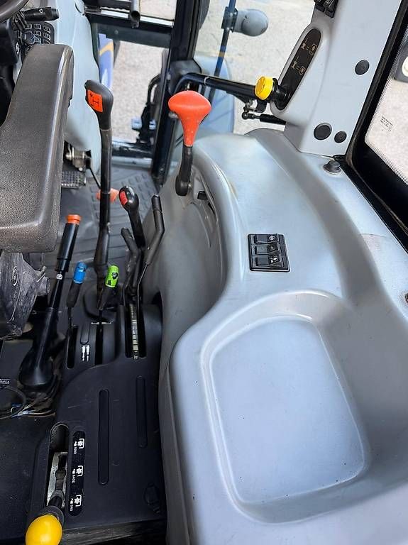 New Holland Traktoren: New Holland T5050 – Gebraucht aus Flühli LU von JeMa-Tech 9