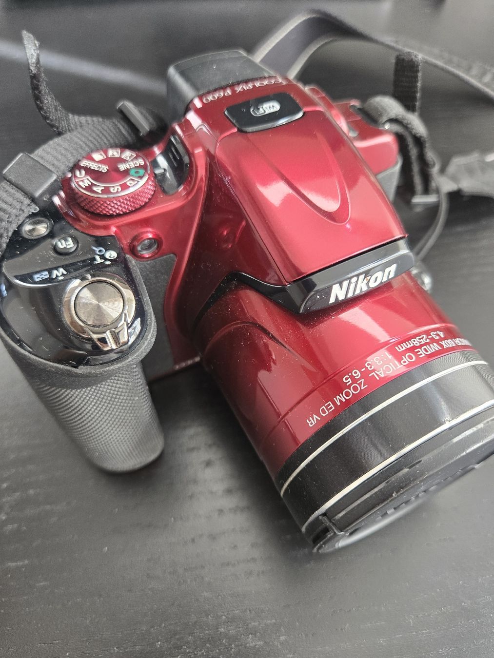 Nikon Coolpix P600 Red Digital Camera ! (Gebraucht) in Zürich für CHF ...
