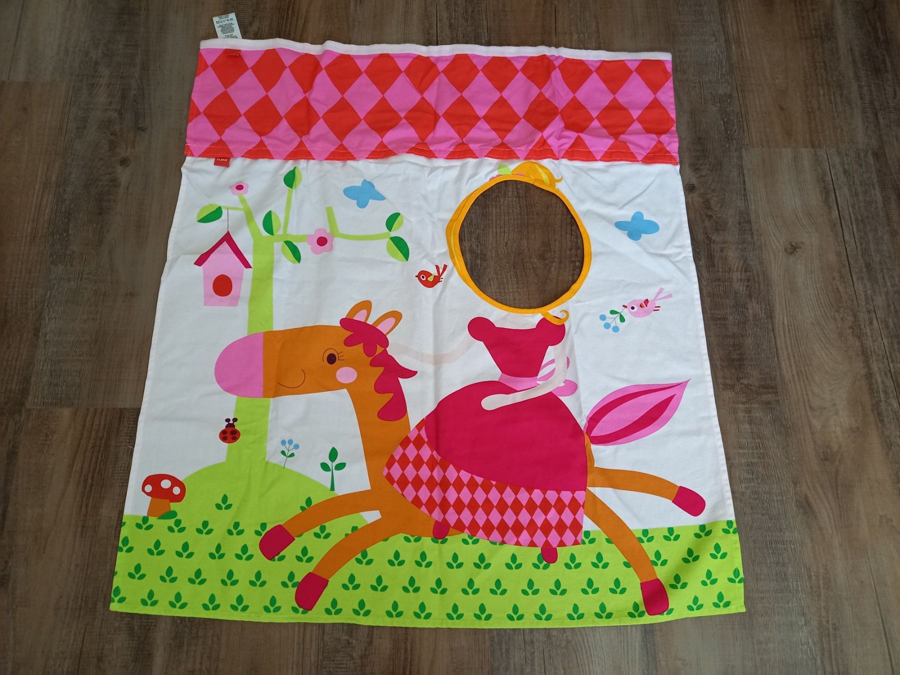 Flexa Alri letti & mobili per bambini: Flexa Vorhang Prinzessin Top Zustand! – Usato da Rheinfelden venduto da Plumeria1 1