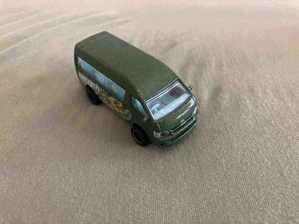 Majorette Modellini d'auto: Majorette Toyota hiace  – Nuovo (secondo la descrizione) da Luzern venduto da tra_t8h7 2