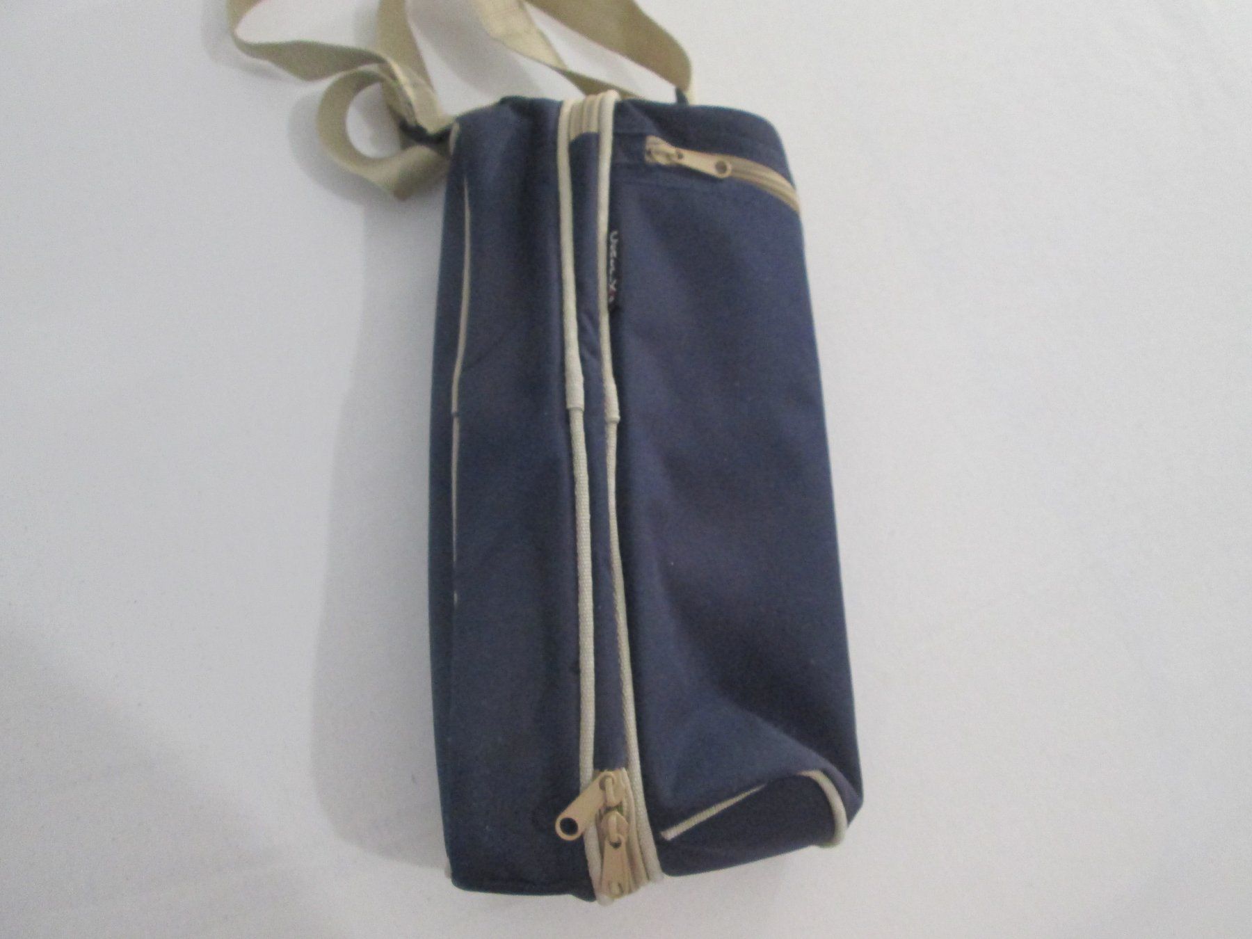 Borse: Centrixx Transport-/Flaschen-/Picknicktasche – Usato da Neuchâtel venduto da Dualseele 1
